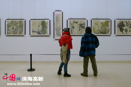 “丹青映和—肖映梅写意画亚洲巡展”1月11日在石市开展。