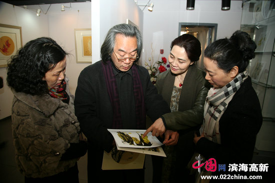 肖映梅写意花鸟中国画展在天美时代展出