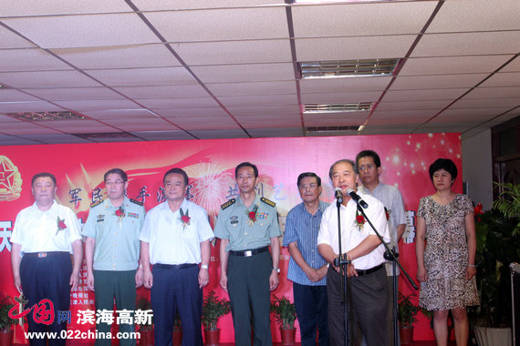 全国政协委员、天津美术家协会副主席王书平兼秘书长讲话