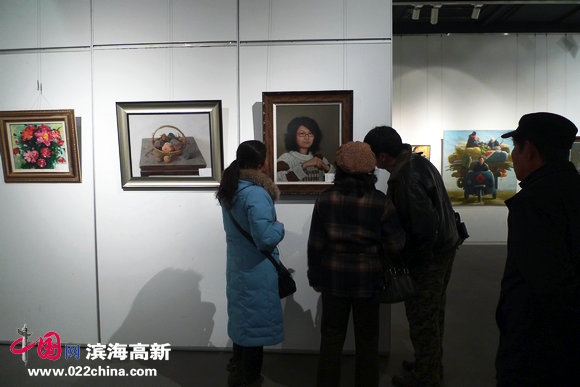 “天津市第四届油画双年展”12月14日在天津美术馆开幕。