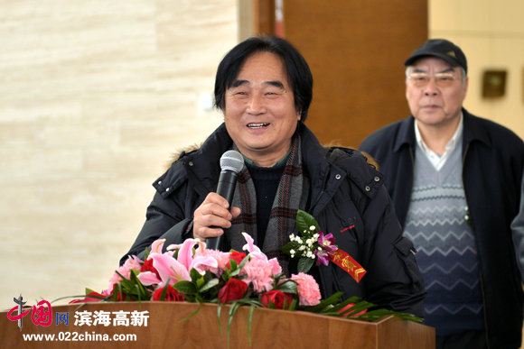 著名水彩画家陈重武致词