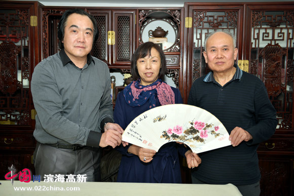李玉海、李少军与艺林文化传媒董事长薛芹。