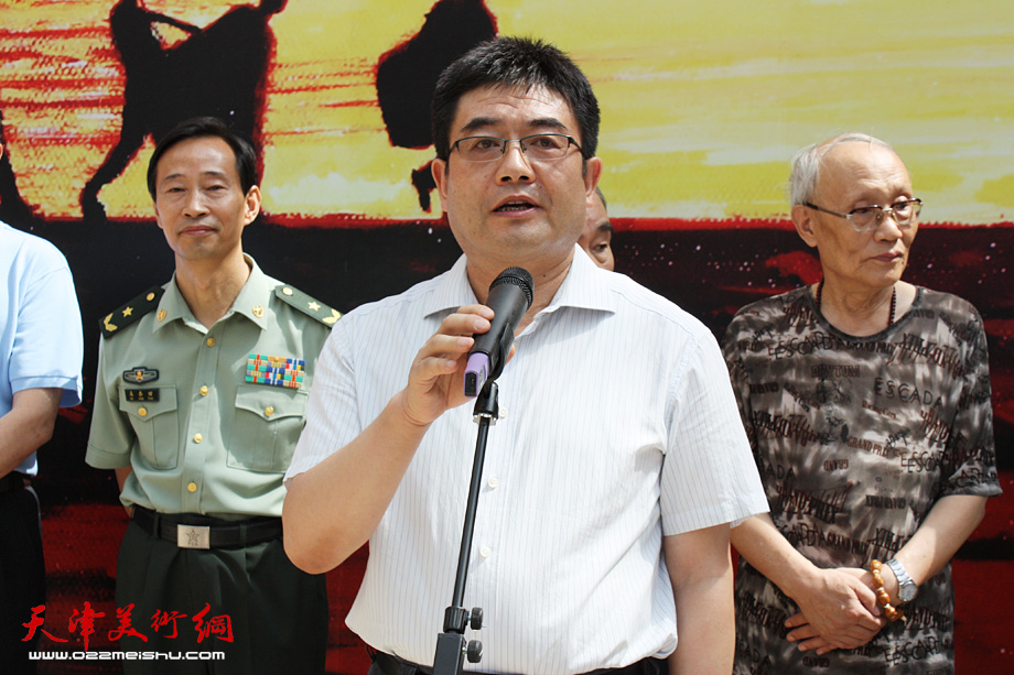 天津市委宣传部常务副部长陈浙闽在开幕式上致辞。 