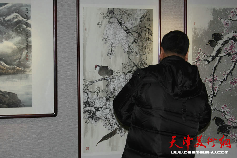 “美丽天津·中国梦书画展”在天津图书馆开展。