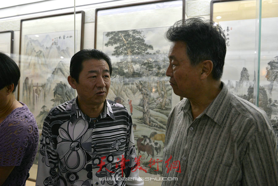 弘扬传承永续 爱新觉罗家族书画展在文庙开展