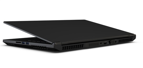 Intel推出公版NUC X15游戏本 性能大爆发但售价成谜