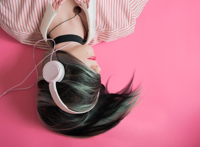 网易云音乐有8000万曲目，月付费用户2890万 