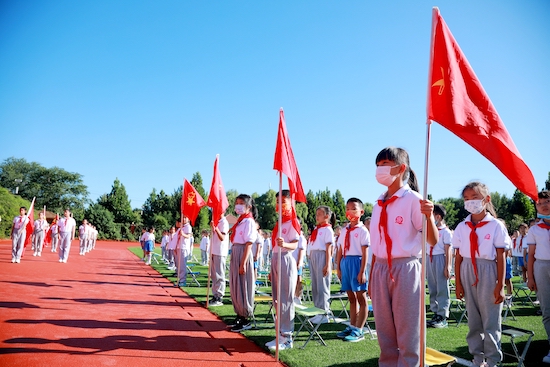 海淀区教师进修学校附属第四实验小学开展开学第一课系列教育活动