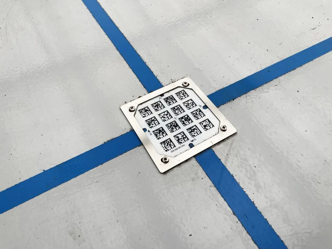 温室地面上的定位导航二维码