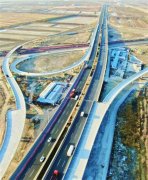 中国一冶外环线东北部调线与津蓟快速路立交工程主体结构全部完成