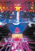 鼓楼钟声迎新 津城拥抱2023