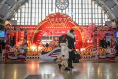 2023年春运在回归的“烟火气”中开启 归乡之旅“年味儿”浓
