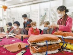 北辰区佳荣里街瑞秀园社区居委会开展志愿服务送温暖 “爱心妈妈志愿服务队