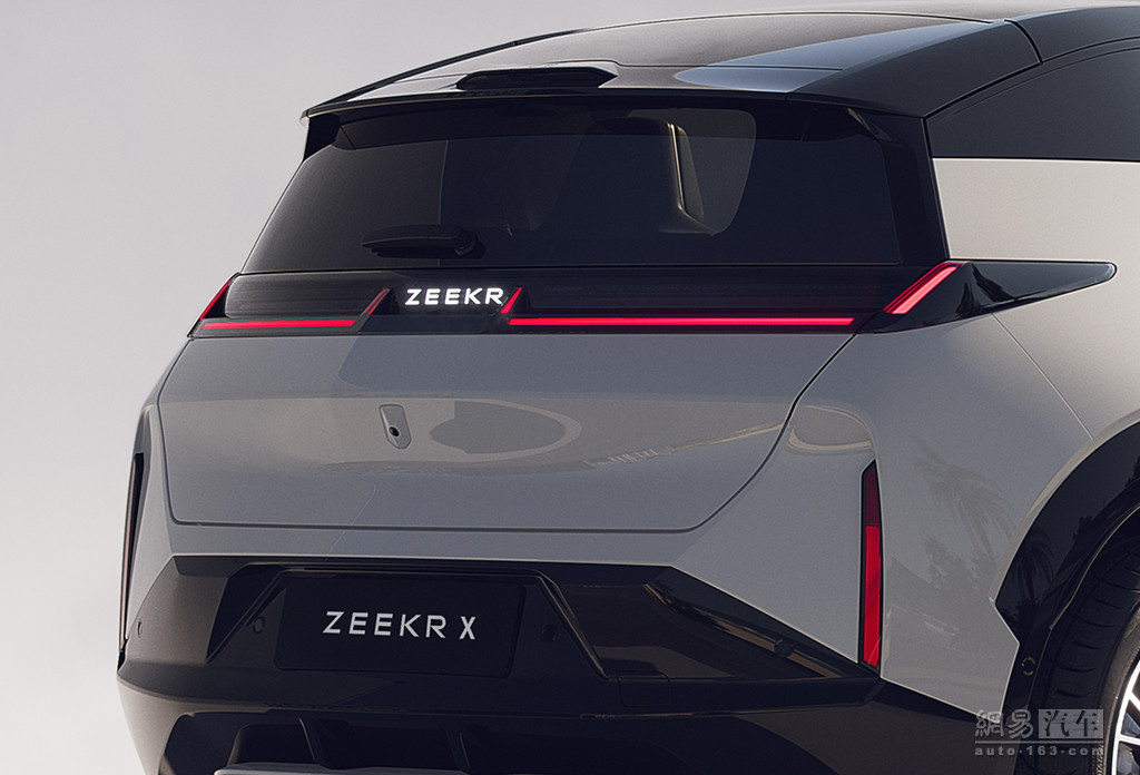 极氪ZEEKR X