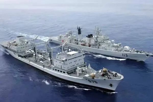 中国航海日，看人民海军的和平航迹！